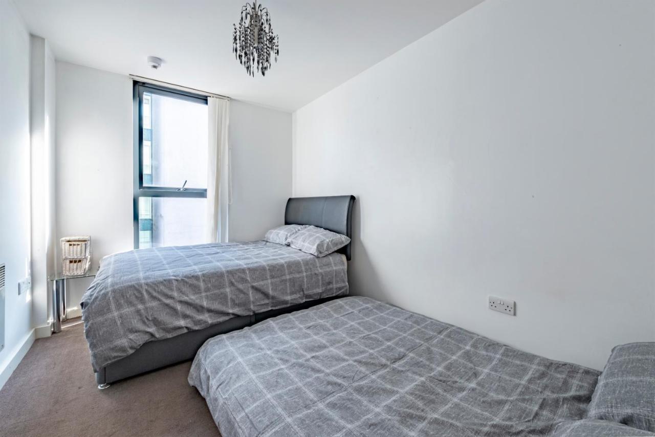 Ferienwohnung Skyline Tower Manchester Exterior foto